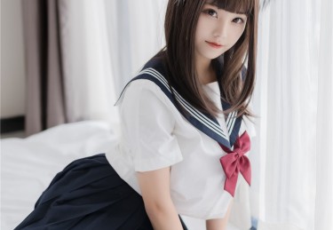 海角社区官网夜色传情：低语中透露出的秘密情话