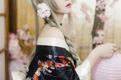 海角社区下载使用体验直击：苹果端如何让在线互动中每一句低语都变成撩人情感的完美注脚