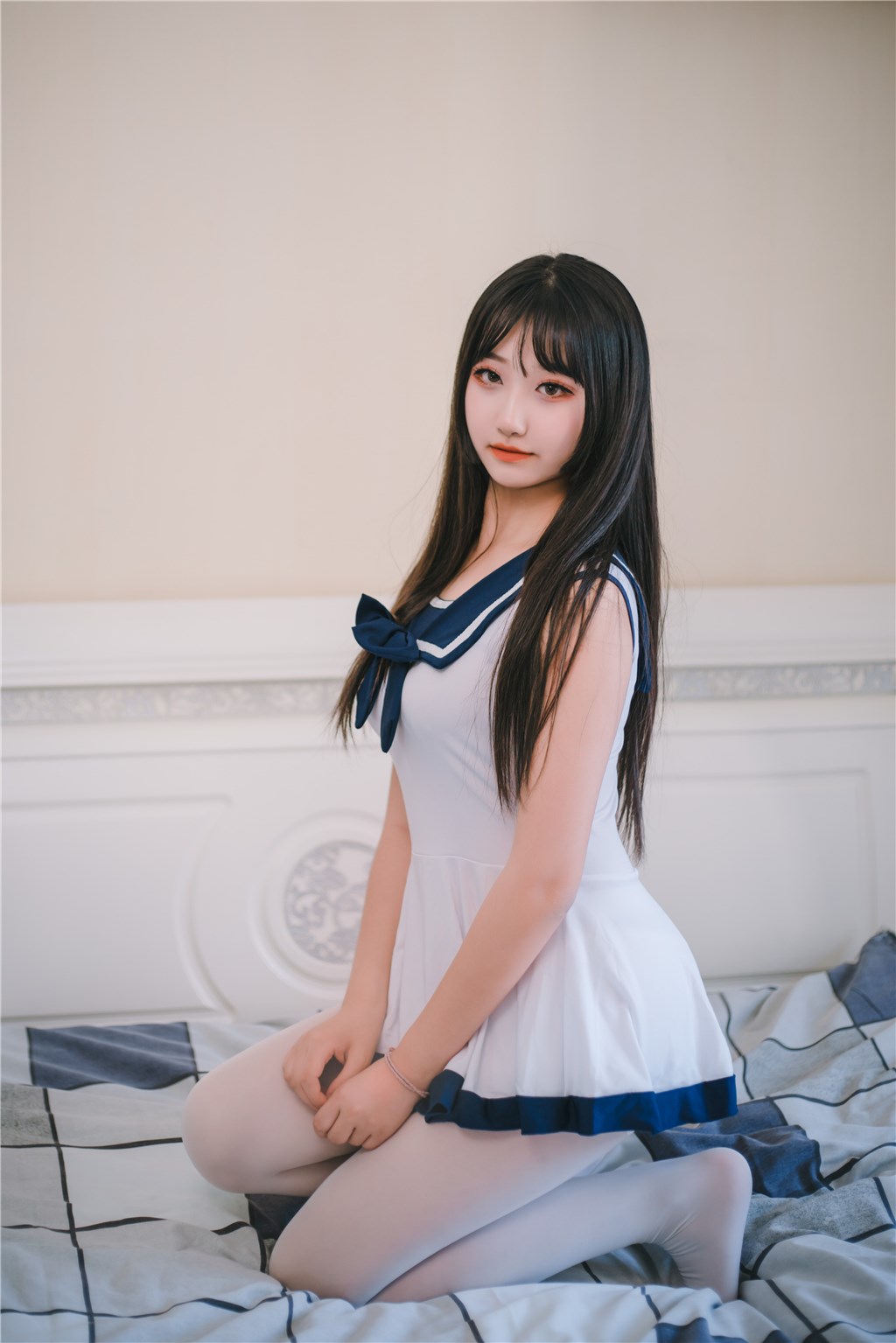 91chigua情感直击专栏:揭秘明星在私密会面中那段低语“请别离开”的秘密如何引爆网友热情