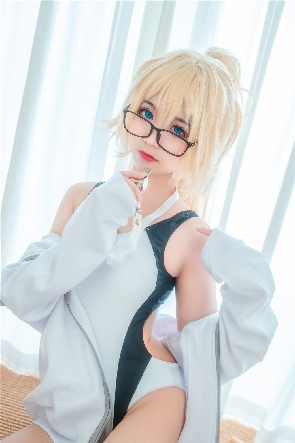 海角社区注册体验全程报道:新用户在论坛中如何用低语表达出最撩人、最秘密的情感宣言